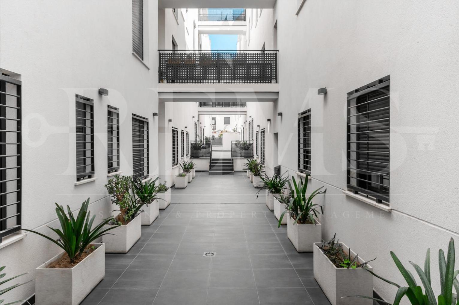 Industrial Studio In The City Center By Rems 马拉加 外观 照片